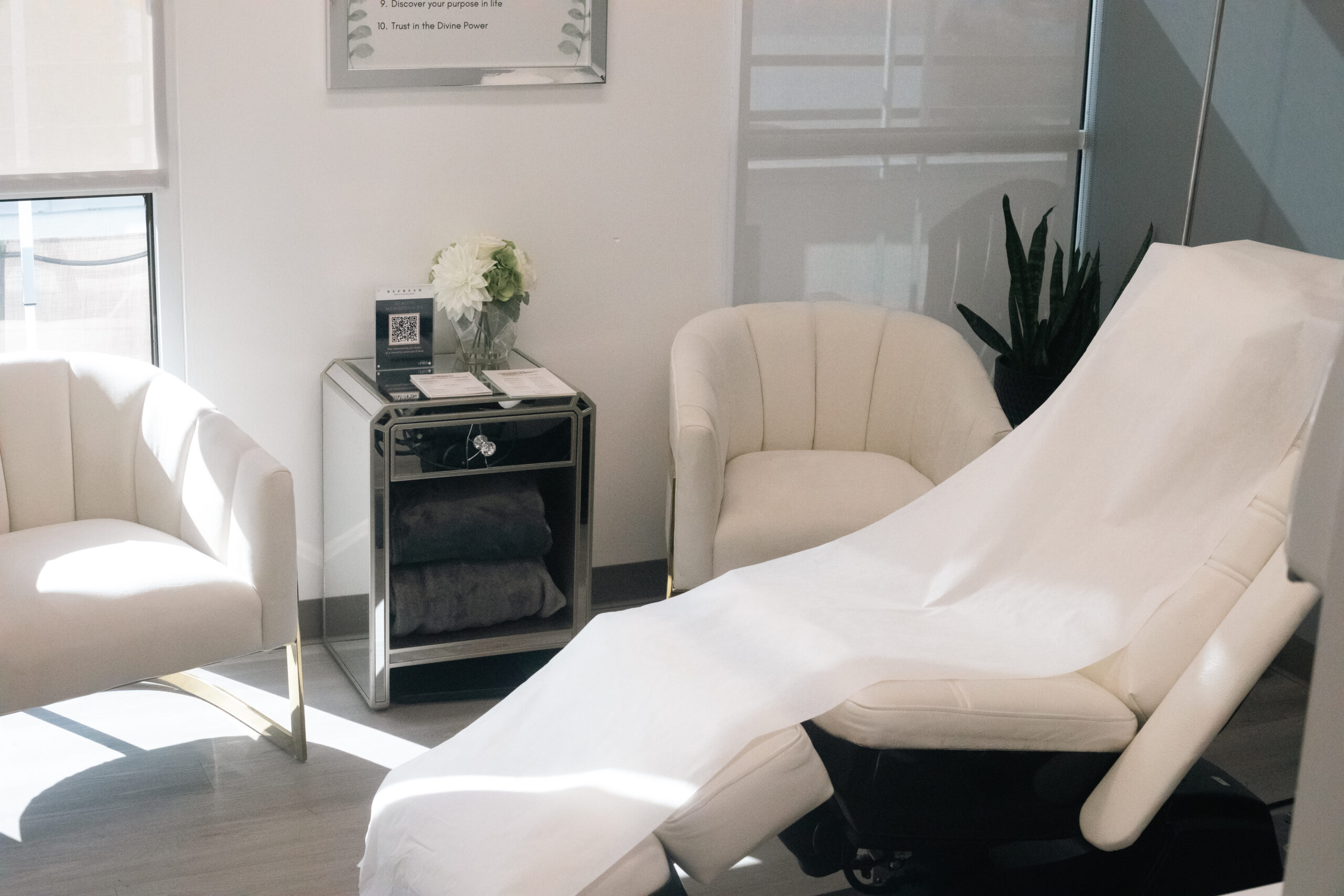 Refresh Beauty and Wellness Interior