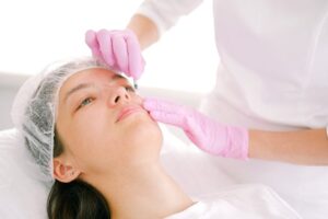 The Ultimate Guide to Botox: Benefits, Process, and What to Expect in Los Angeles